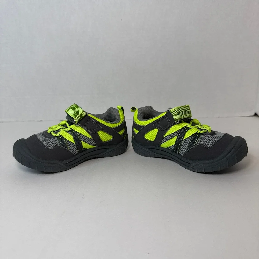 OshKosh B'gosh Domino Kids Toddler Sneakers Grey Green Size 6 Athletic NEW